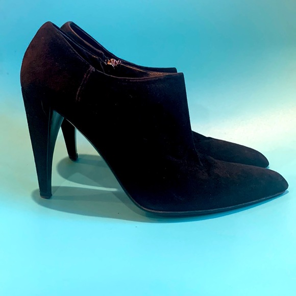 Prada Ankle Booties with 4” Heel - Stunning! - Picture 2 of 10